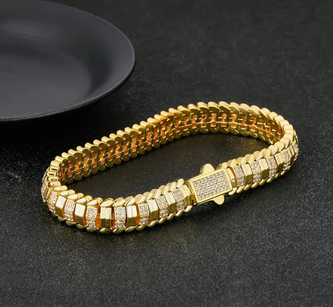 Pulsera IcedChics 9mm chapado en oro y zirconia